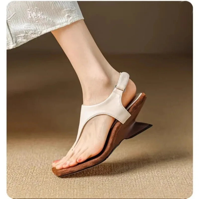 ATELIER OFFSET HEEL