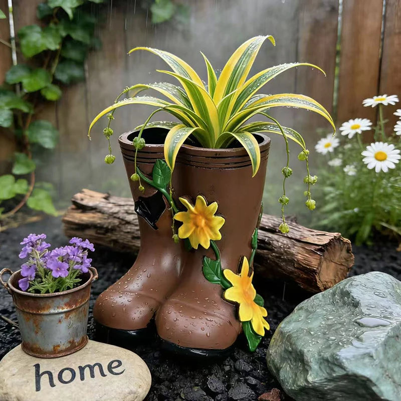 RAINBOOT PLANT POT