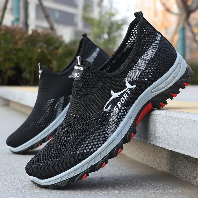 STRIDEMESH TRAIL SHOES