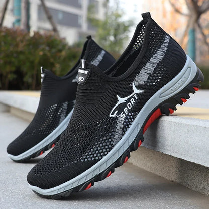 STRIDEMESH TRAIL SHOES