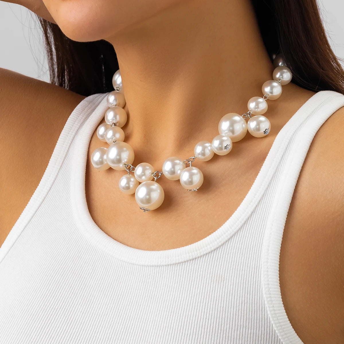 AURELIA PEARL NECKLACE
