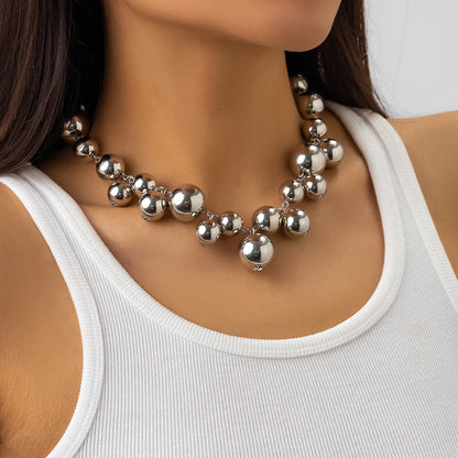 AURELIA PEARL NECKLACE