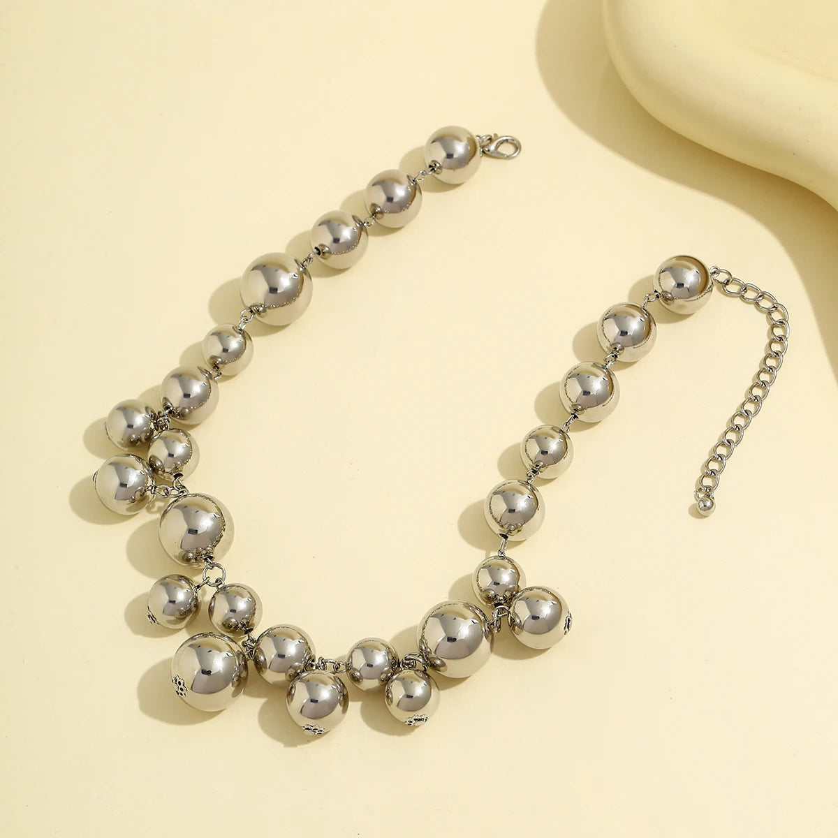 AURELIA PEARL NECKLACE